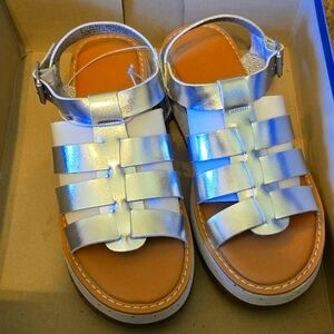 UT Platform Sandals